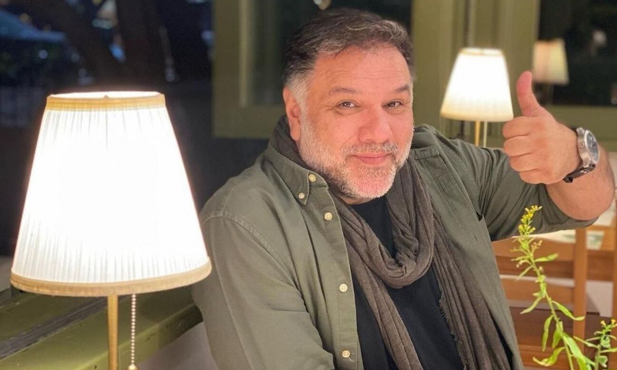 Ο Αναστάσης έγινε cameraman & το κοινό αποθέωσε τον Αρναούτογλου