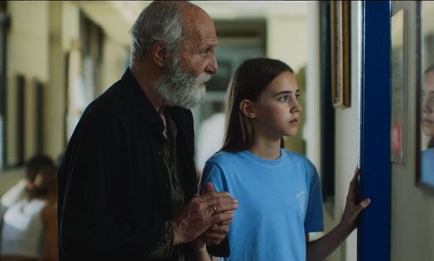 Έρημη Χώρα: Η πρώτη παραγωγή του ERTFLIX μάς έκανε να μην θέλουμε να σηκωθούμε από τον καναπέ μας