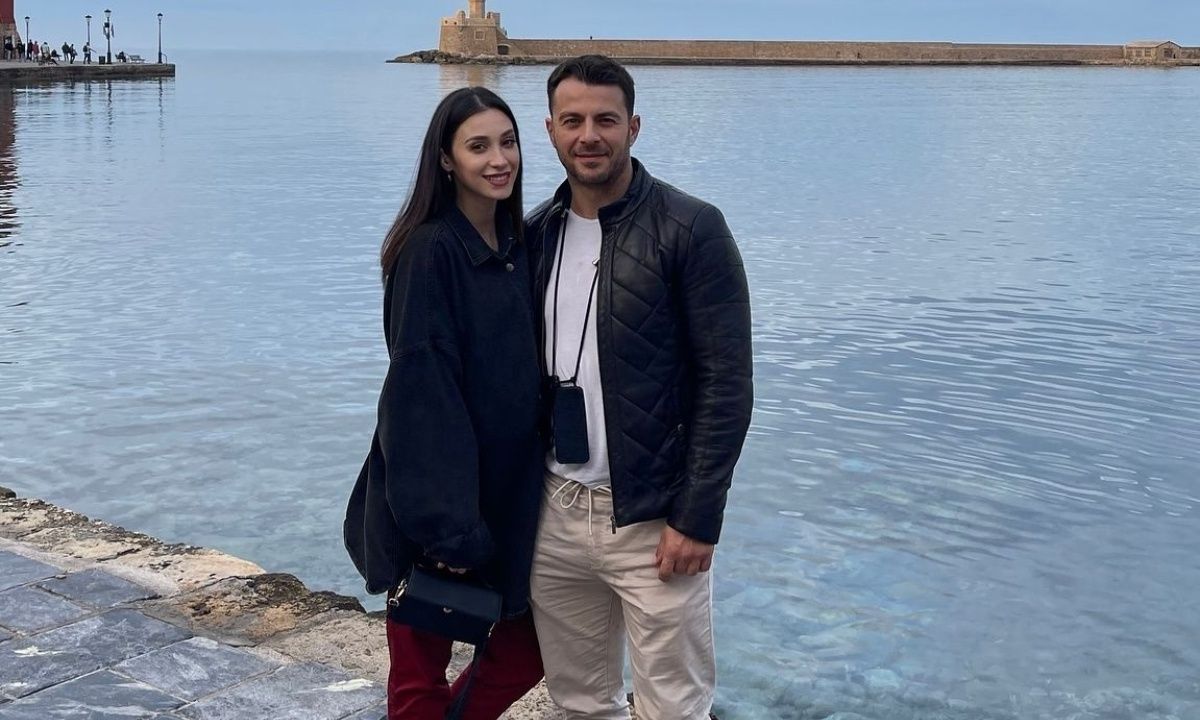 Ντάνος - Βαμβακούση: Τα 2 ονόματα του μωρού τους