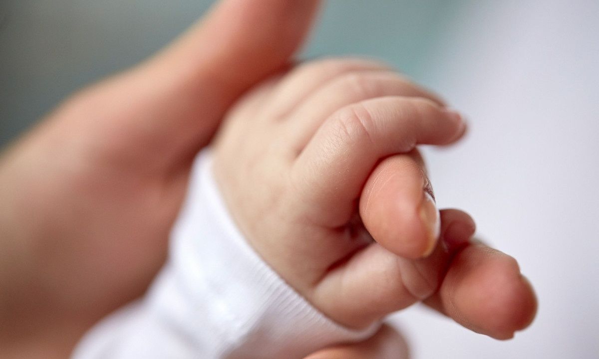 Μητρότητα είναι...