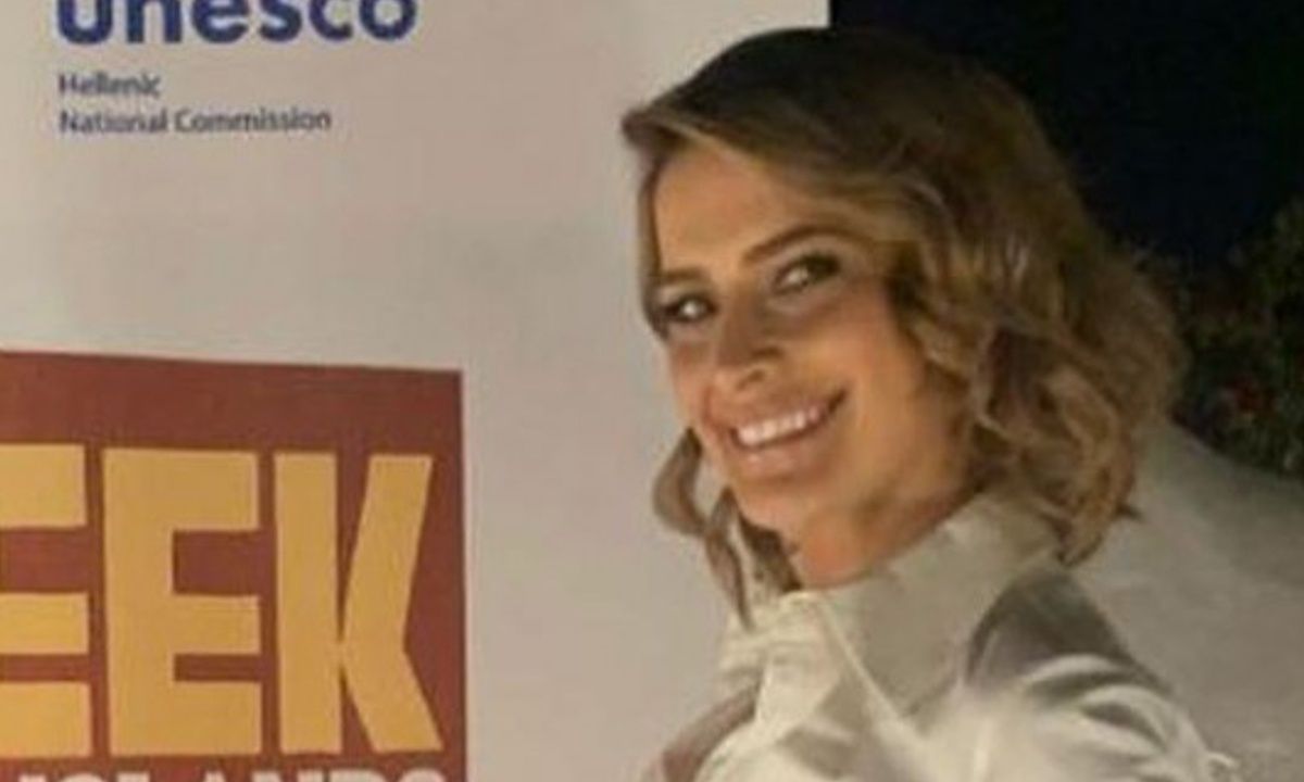 Τατιάνα Μπλάτνικ: Ο παράδεισός της στον Μυστρά και το εντυπωσιακό casual look (pics)