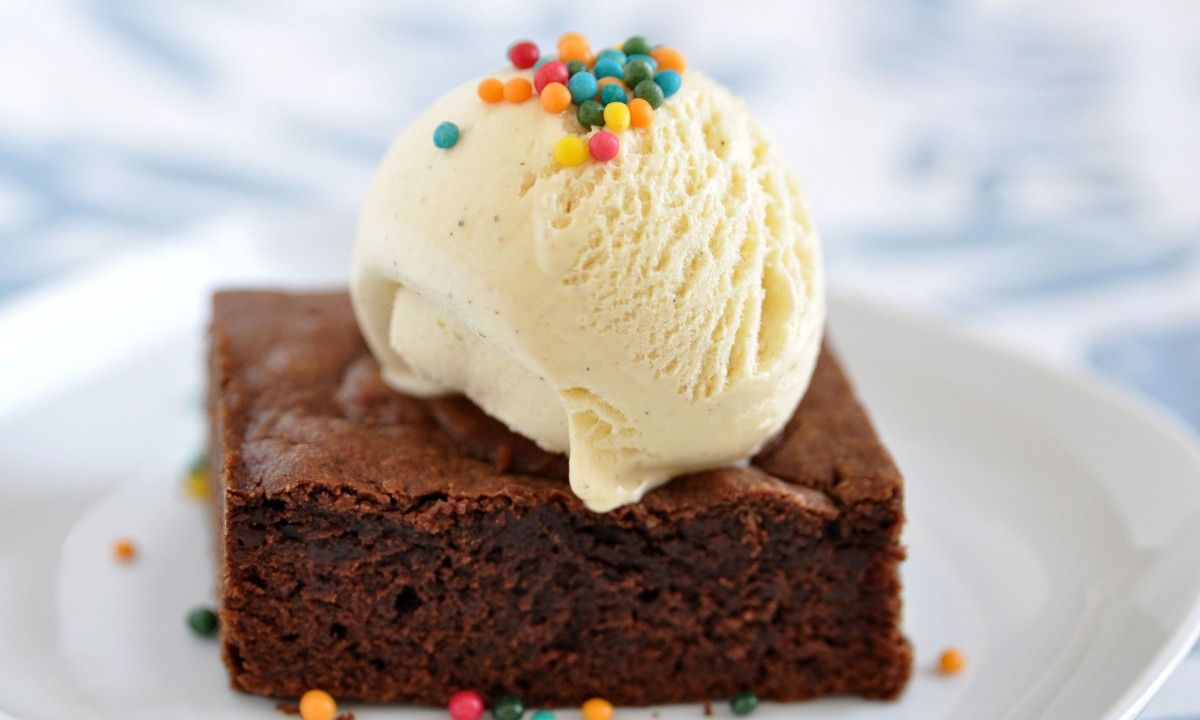 Φτιάξτε brownies με γλυκοπατάτες, κακάο ρικότα