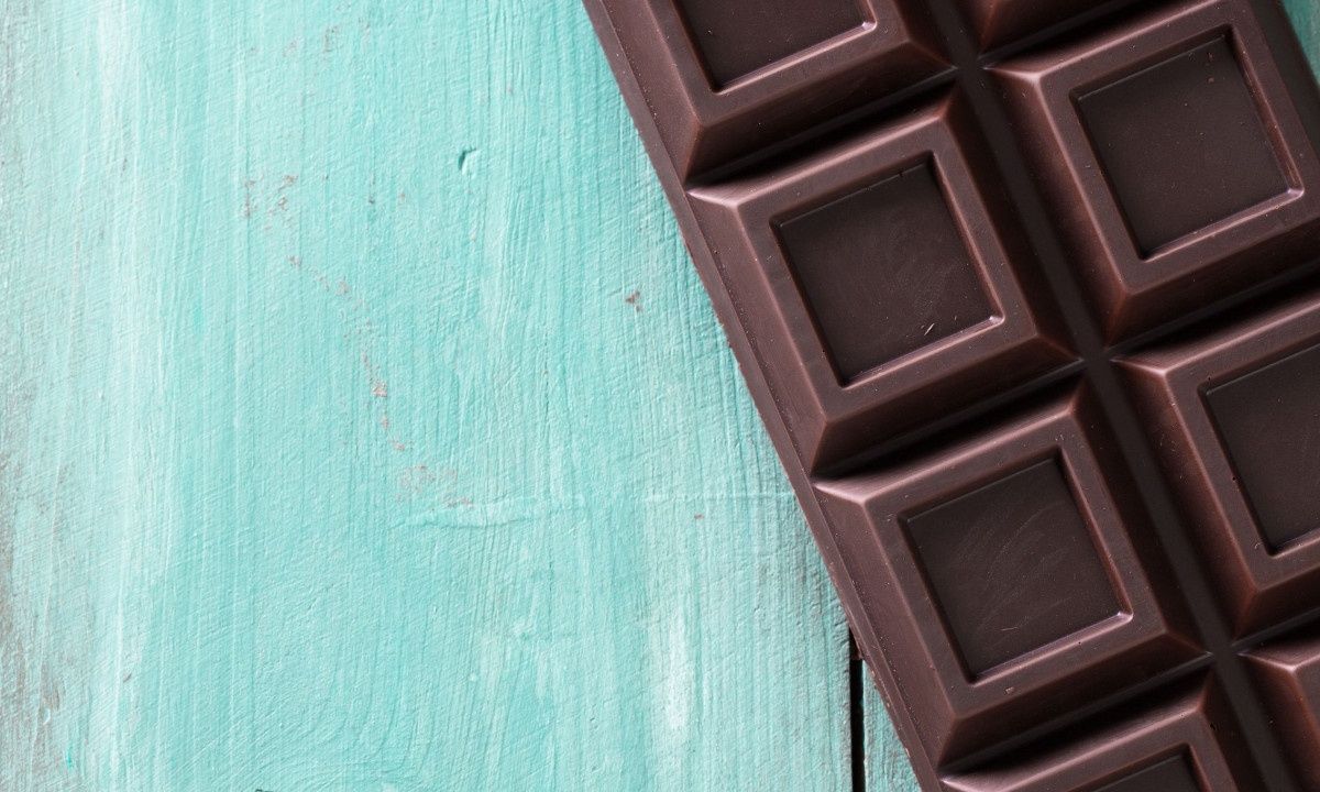 Μαύρη σοκολάτα και ιδιοπαθής υπέρταση: Τι ανακάλυψαν οι ερευνητές