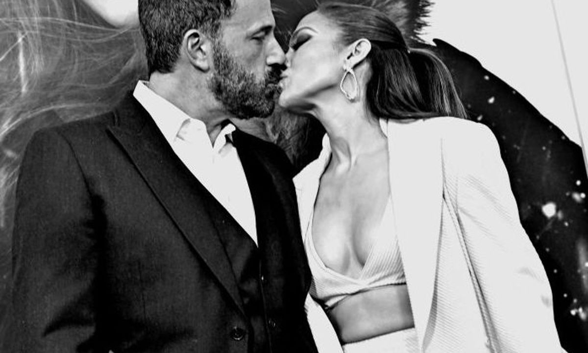 Ο Ben Affleck μαζί με τη νυν και την πρώην και η σχέση τους φανερώθηκε