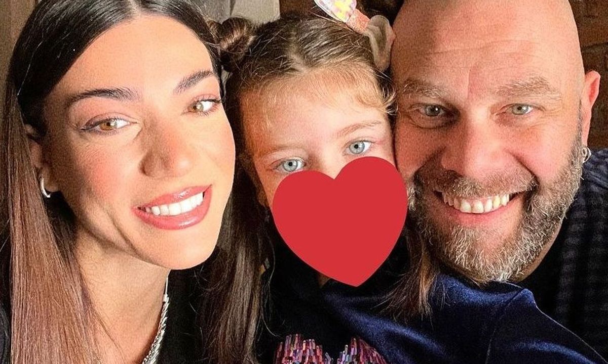 Ήβη Αδάμου: Αποκάλυψε τι συνέβη όταν έμεινε έγκυος στα 24