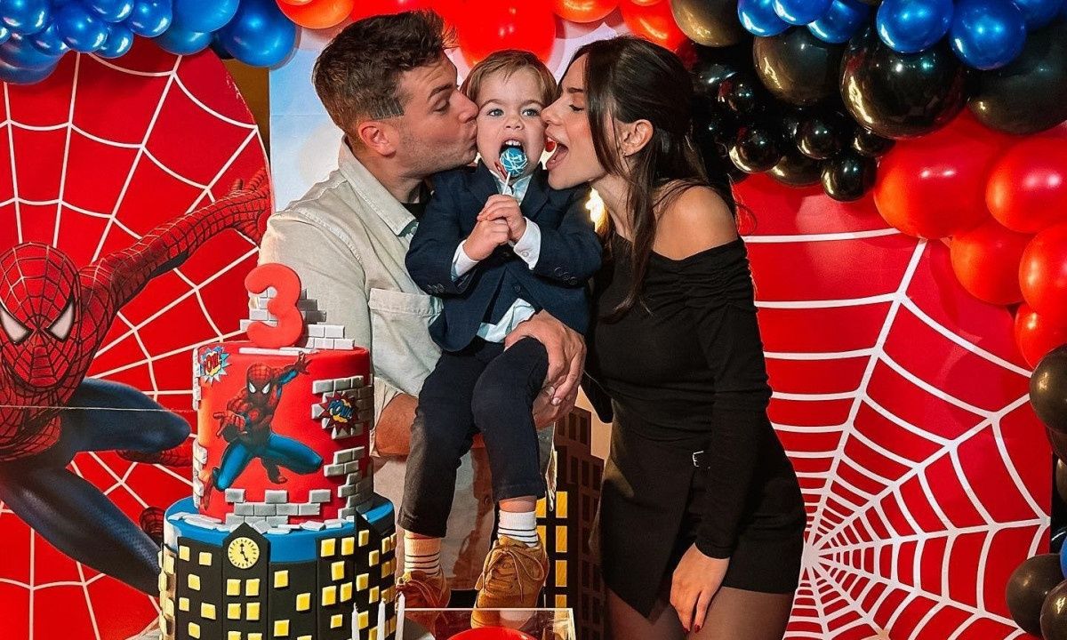 Αλέξανδρος Κοψιάλης: Πάρτι υπερπαραγωγή για τον γιο του που έγινε 3