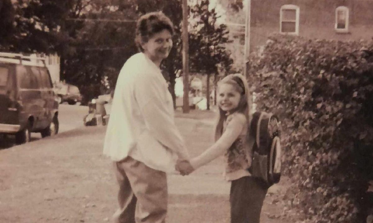 Τα φωνητικά μηνύματα που άφηνε στη γιαγιά της για 14 χρόνια