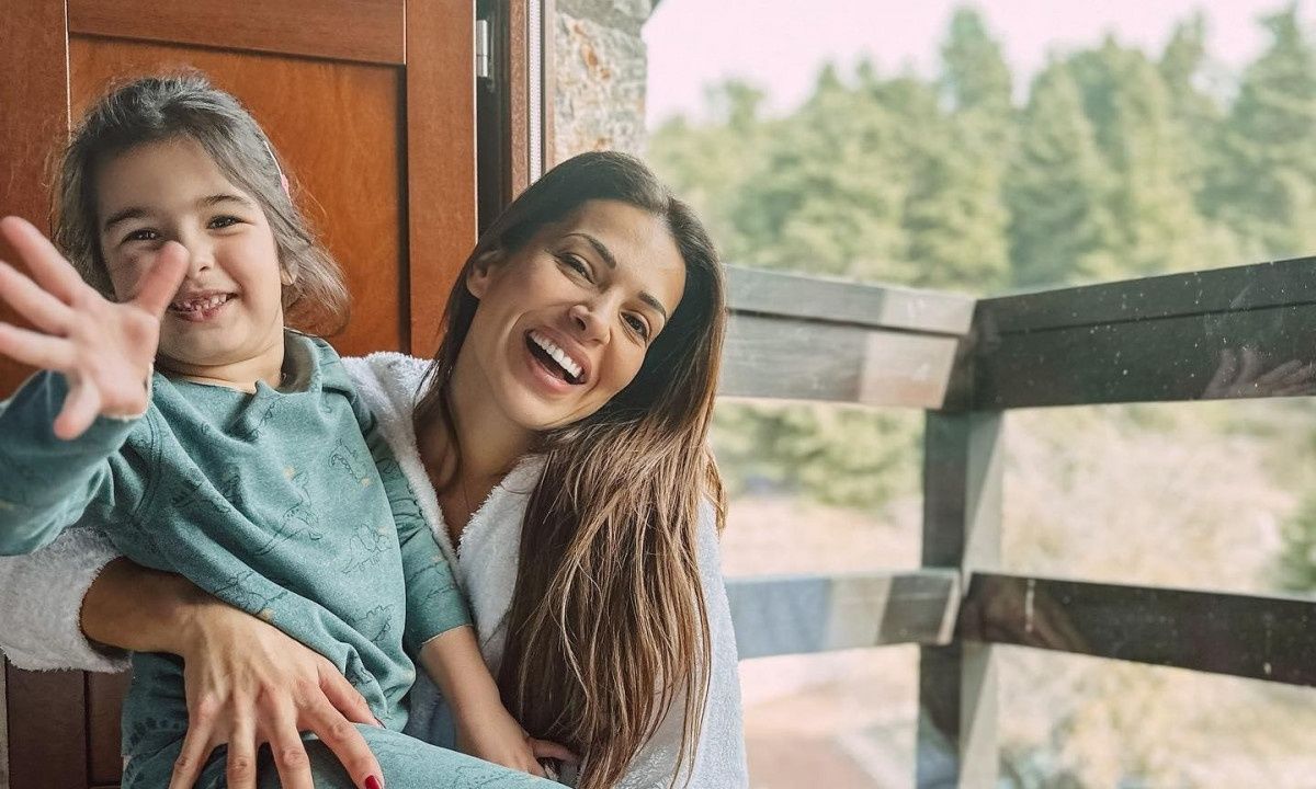 Ελένη Χατζίδου: Η κόρη της έχει ταλέντο στη ζωγραφική