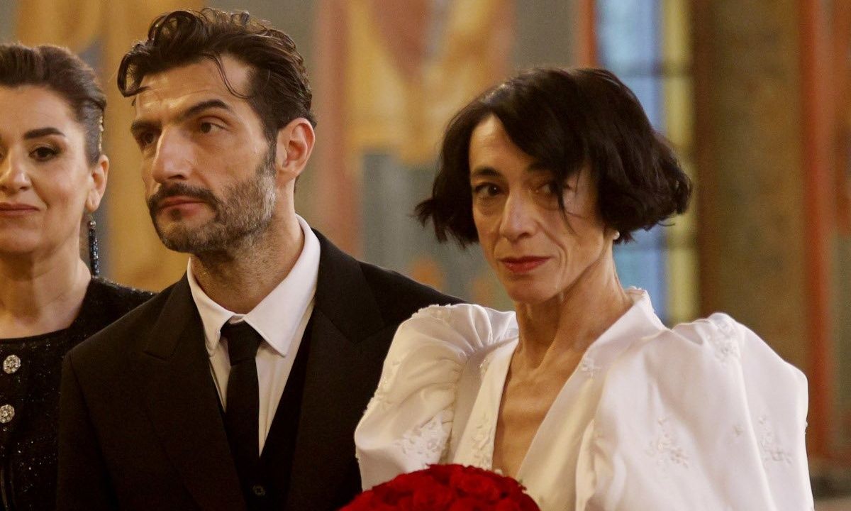 Έλενα Τοπαλίδου: H ανατρεπτική της πασαρέλα στο Βερολίνο και το σχόλιο που τη συγκίνησε