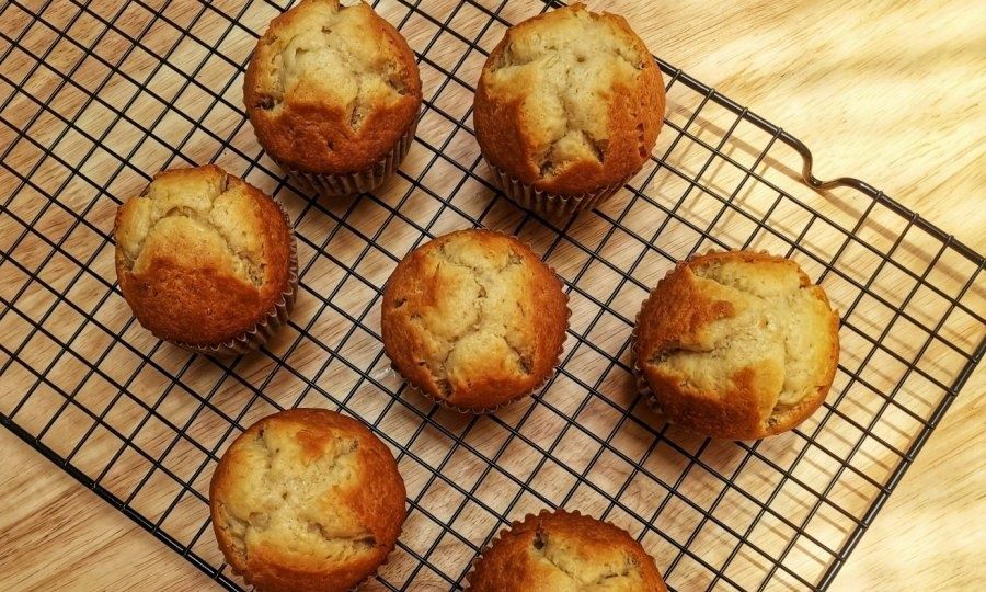 Muffins με Φαρίνα Ολικής Άλεσης ΓΙΩΤΗΣ και ελιές: Το νέο vegan snack για τη Μεγάλη Εβδομάδα