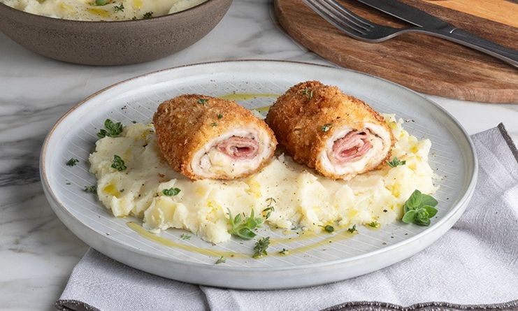 Κοτόπουλο Cordon Bleu από τον Άκη Πετρετζίκη