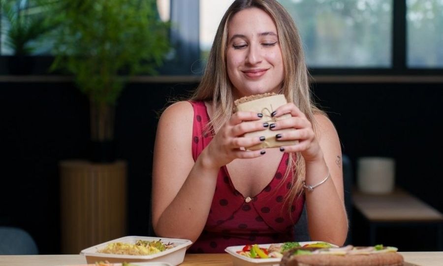 Power bites: Πώς τα πιο απλά υλικά μπορούν να συνθέσουν γεύματα που χαρίζουν ενέργεια και γεύση