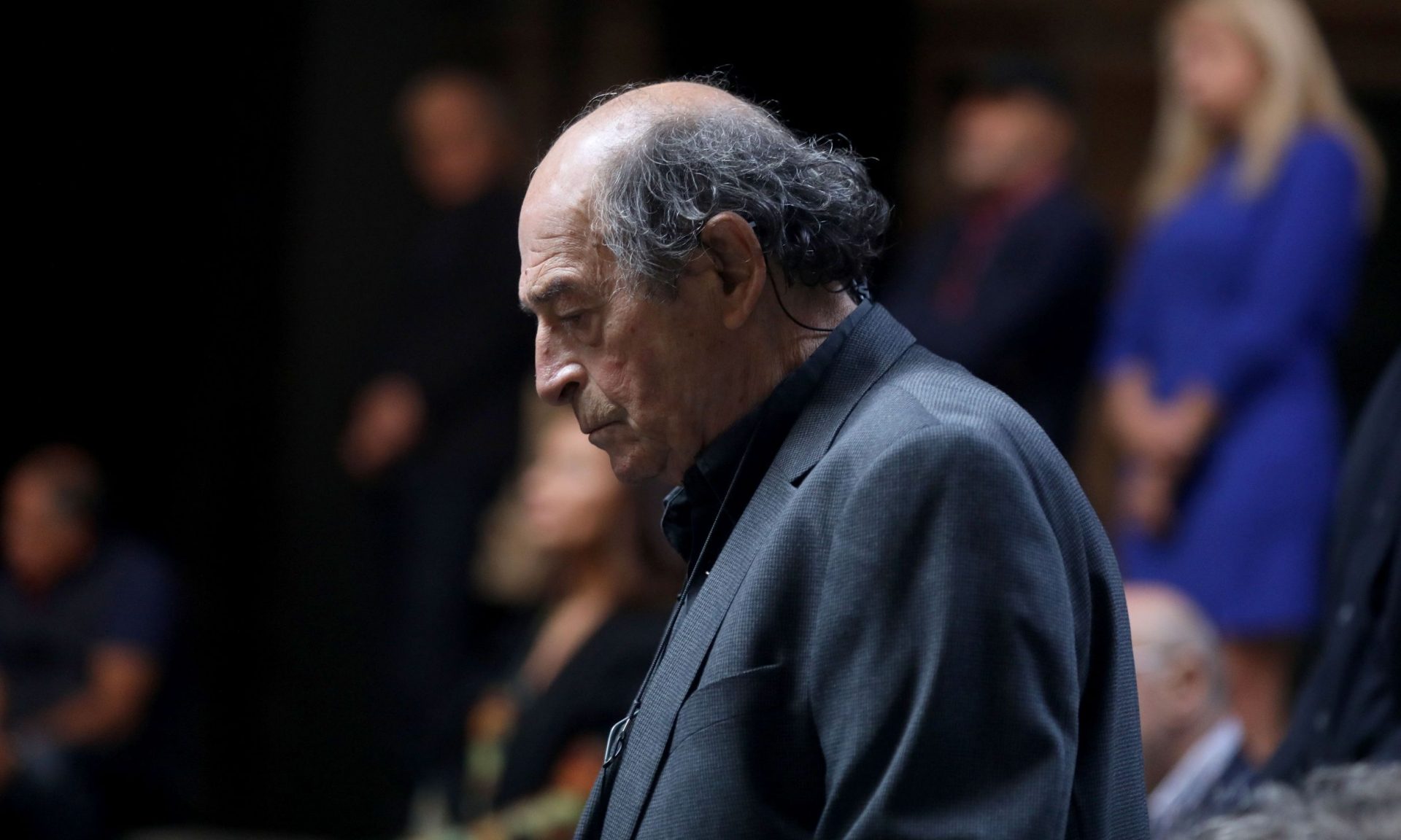 Μανούσος Μανουσάκης: Η αγριότητα που υπάρχει στην κοινωνία μας οφείλεται στην απαιδευσιά