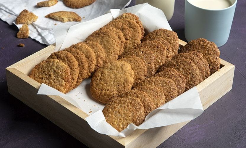 Μπισκότα βρόμης από τον Άκη Πετρετζίκη