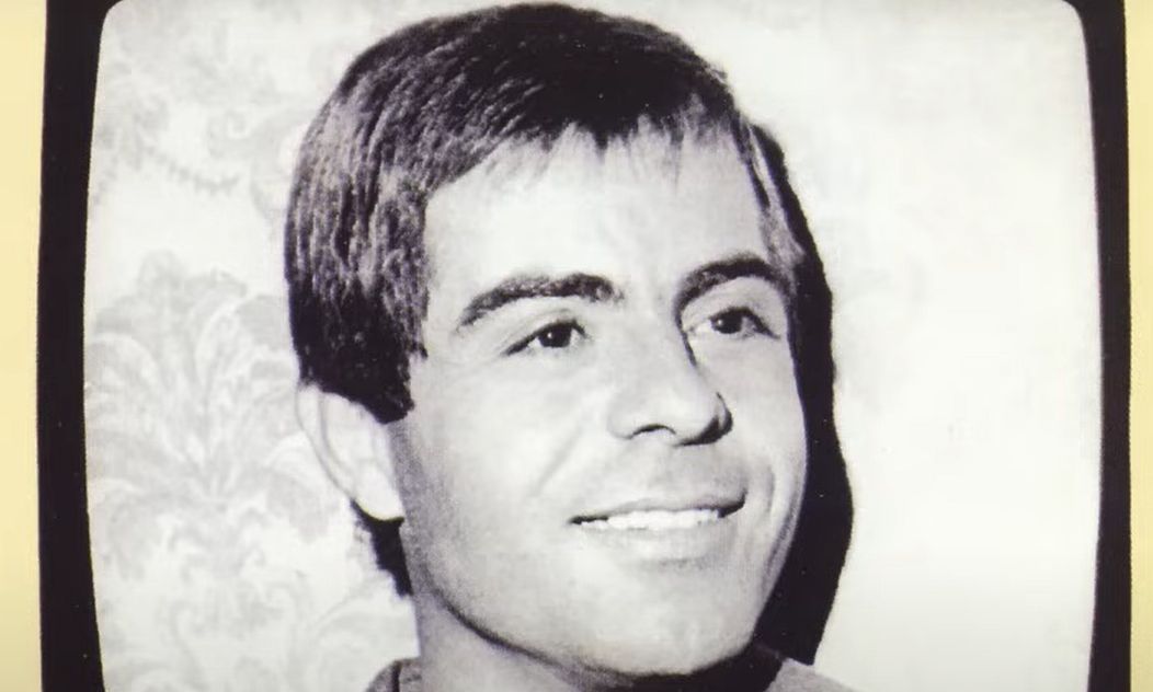 Κώστας Καφάσης: Ο ηθοποιός και τραγουδιστής που άφησε εποχή με το «Γέλα κυρία μου»