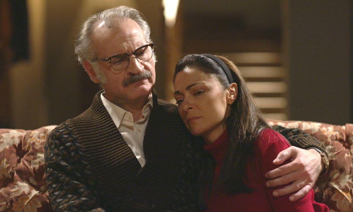 Ηλέκτρα: Εντοπίζουν το αμάξι του Βρεττού στο γκρεμό