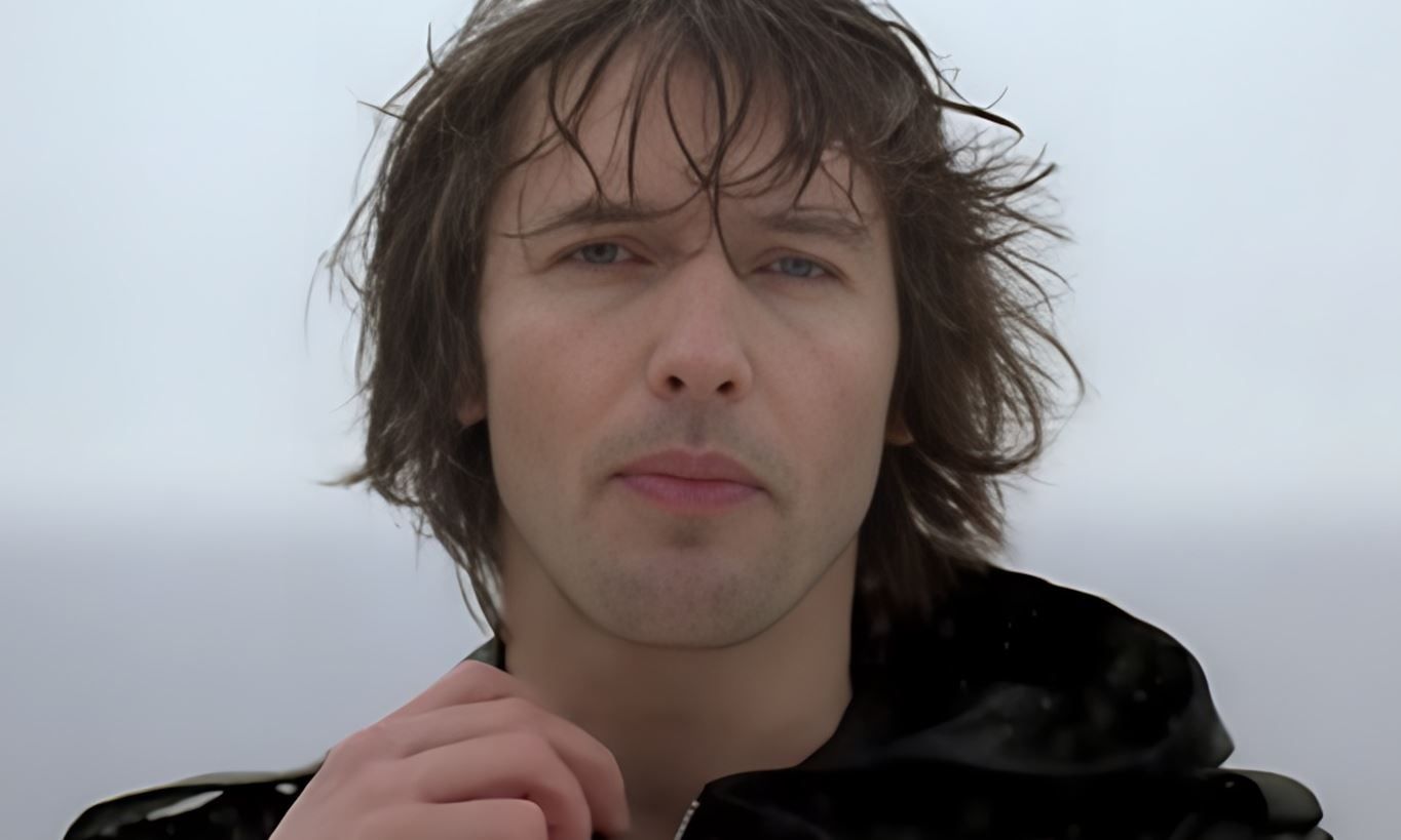 James Blunt: Πώς είναι σήμερα ο τραγουδιστής του You're Beautiful-Το σαλέ στις Άλπεις & η νέα ζωή