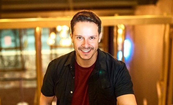 Μακαλιάς: «Έχω επικοινωνήσει με άτομα που έχουν φύγει από τη ζωή» - Η συγκλονιστική εξομολόγηση!