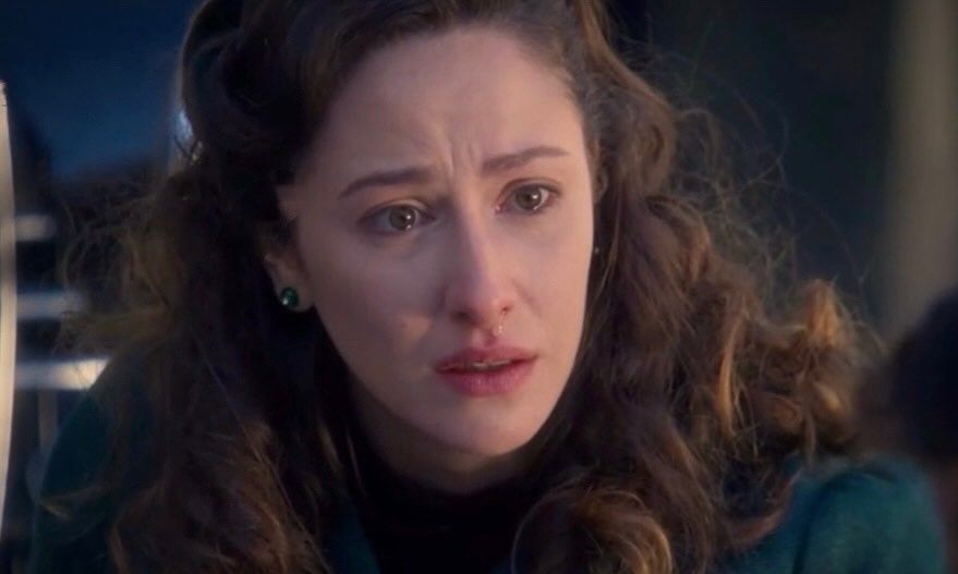 Άγιος έρωτας – Πάλλα: «Έχοντας βιώσει κάτι τόσο βίαιο και απάνθρωπο, η Σοφία είναι κλειδωμένη»