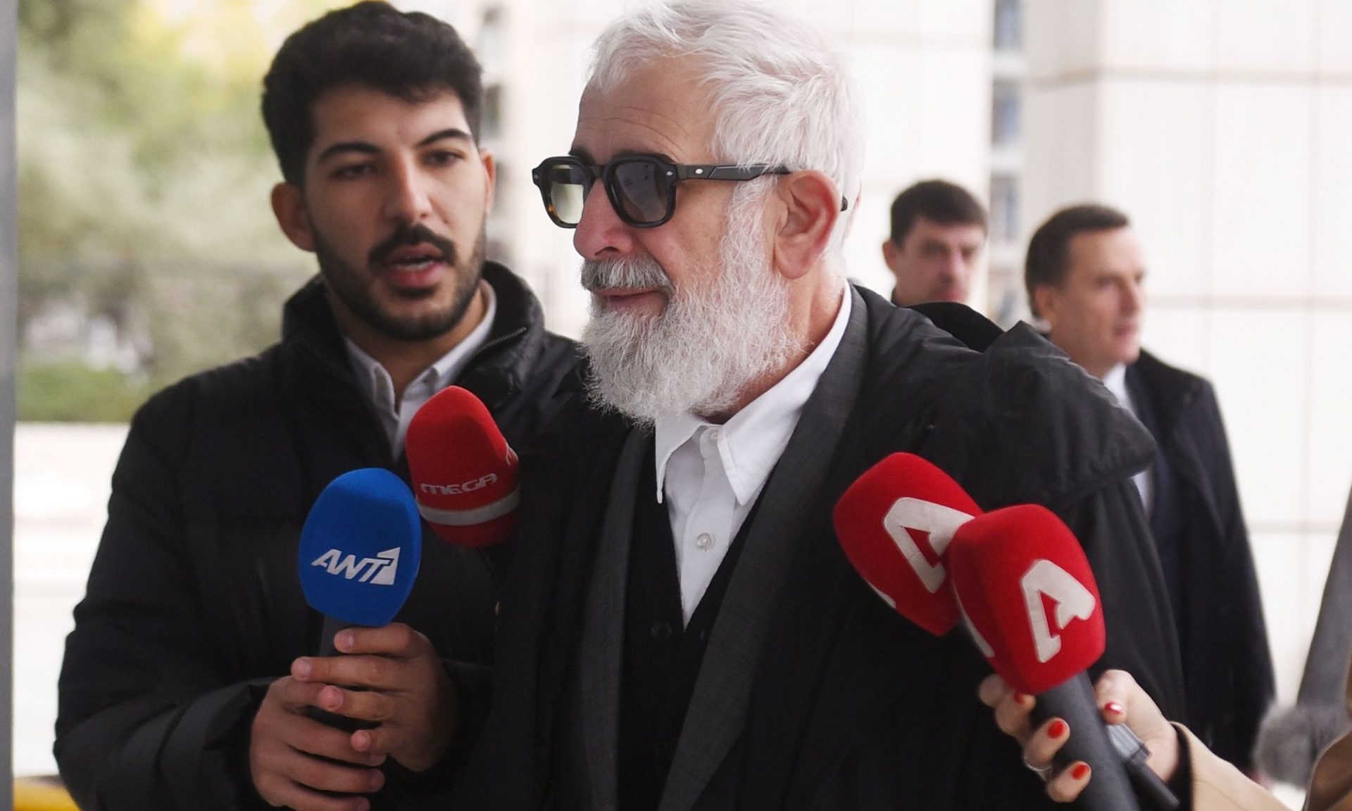 Πέτρος Φιλιππίδης: Ένταση στη δίκη του στο Εφετείο – «Υπάρχουν σχεδόν πάντα»