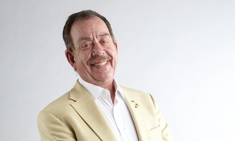 Ηλίας Μαμαλάκης: Οι φώτο από το νοσοκομείο - «περνάω δύσκολα…»