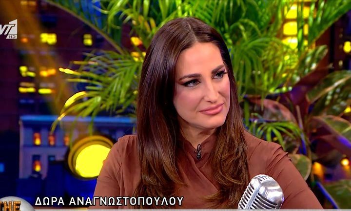 Δώρα Αναγνωστοπούλου: Η γνωριμία με τον σύζυγό της, τα 19 χρόνια γάμου & τα δυο παιδιά