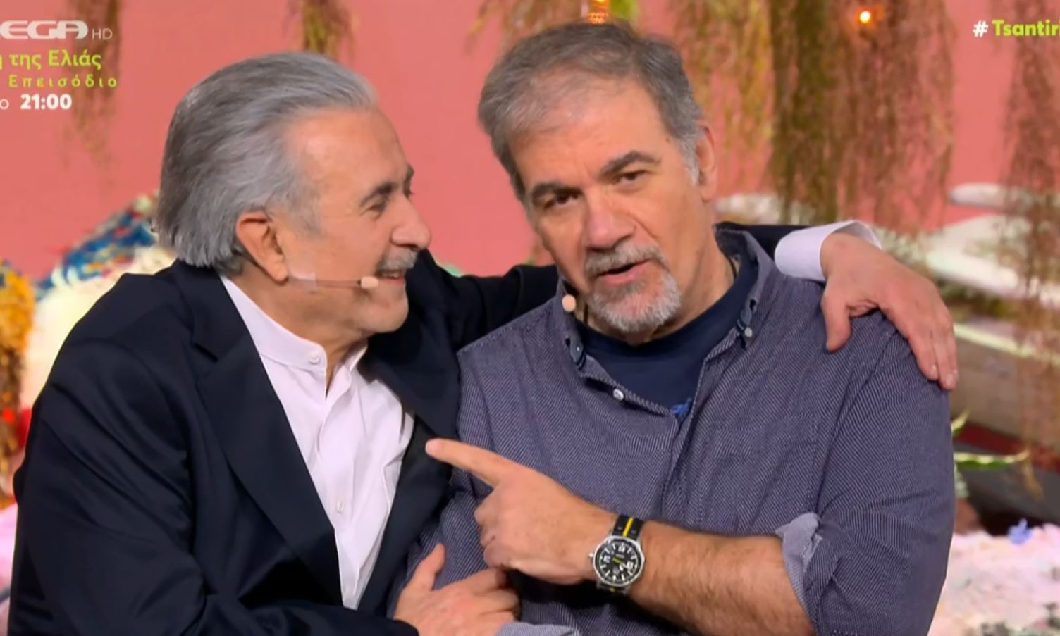 Ο Σταρόβας εμφανίστηκε στο Τσαντίρι & αποθεώθηκε! Τα ανέκδοτα που έφεραν... δάκρυα από τα γέλια