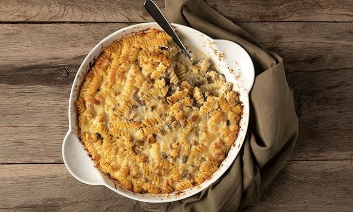 Σουφλέ ζυμαρικών με μανιτάρια από τον Άκη Πετρετζίκη