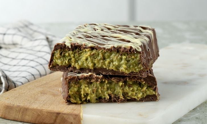 Αυτή είναι η viral συνταγή για dubai chocolate του Άκη Πετρετζίκη