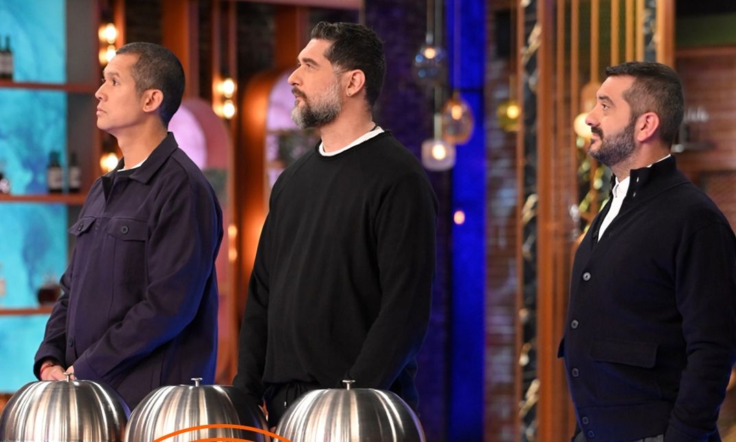 Χαμός στο MasterChef: «Χαλάει την ψυχολογία όλης της ομάδας!» - «Να αφήσουμε στην άκρη το ριάλιτι»