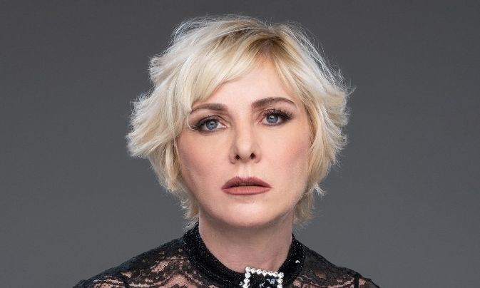 Η Θεοδώρα Τζήμου μπαίνει στην Ηλέκτρα