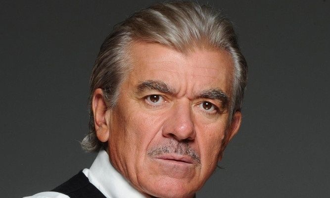 Γιώργος Γιαννόπουλος: «Πάντα έχω σχέση» - Η συγκίνηση για τον Αλμπέρτο Εσκενάζυ