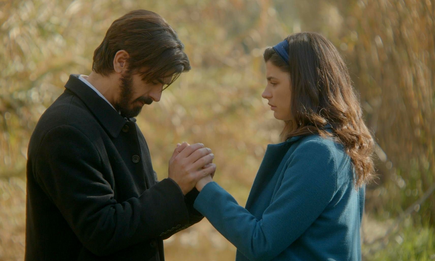 Alpha: Άγιος έρωτας - Ο πατήρ Νικόλαος απαρνείται τον έρωτά του για τη Χλόη