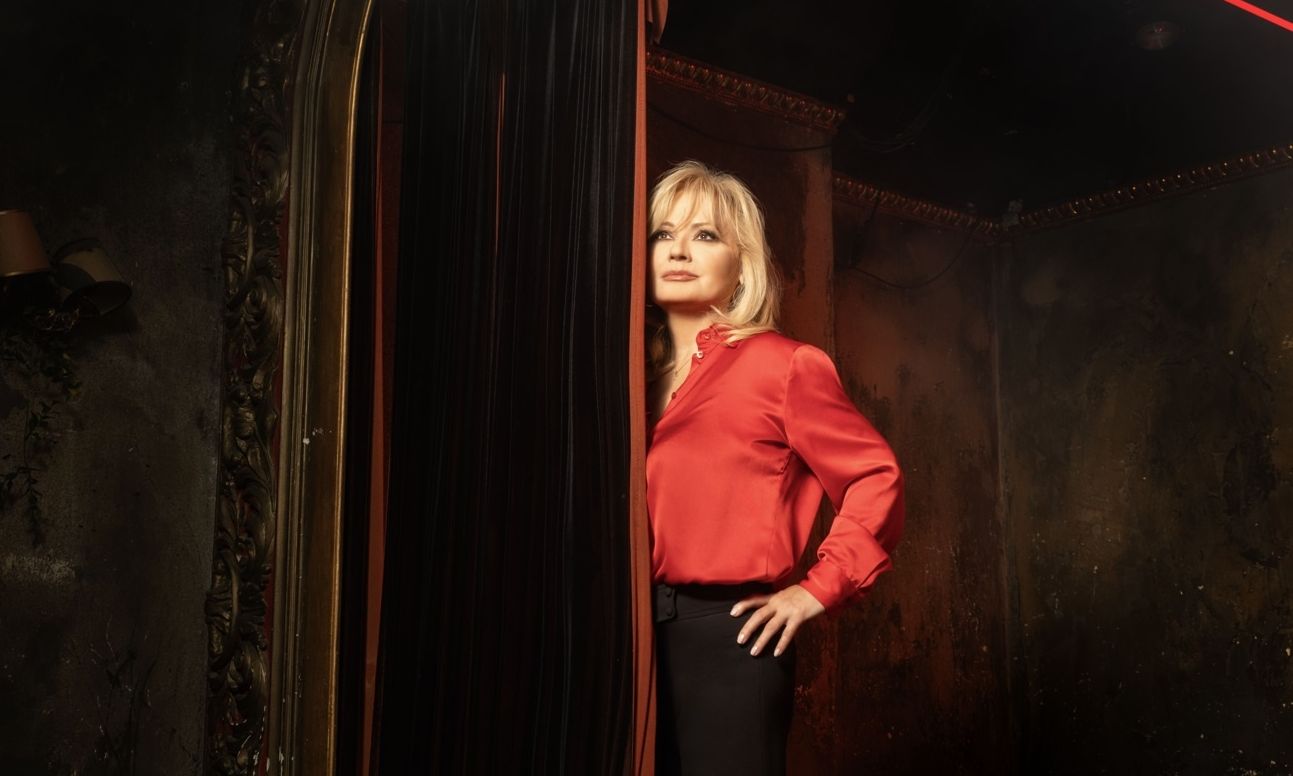 Φως στο Τούνελ: Το τρέιλερ της Νικολούλη με την έρευνα για τον θάνατο Καλογήρου