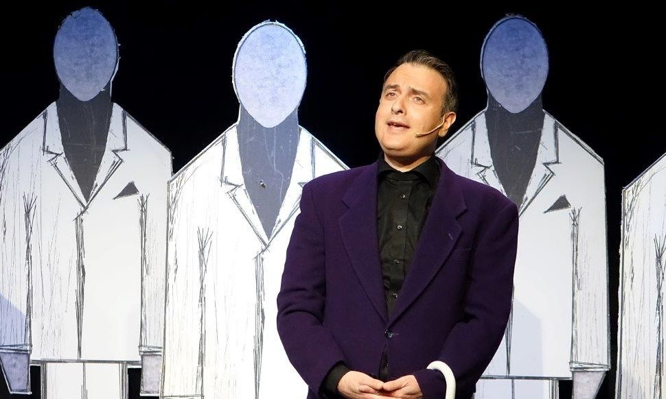 Ραδίκια Ανάποδα του Γιώργου Γαλίτη: Παράταση παραστάσεων λόγω μεγάλης επιτυχίας