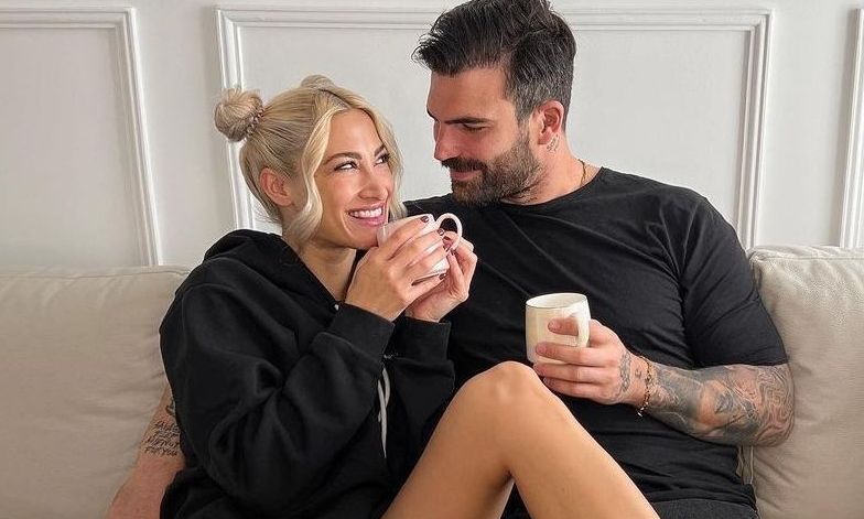 Τούνη - Αλεξάνδρου: Ο δημόσιος διάλογος κάτω από ανάρτηση του Δημήτρη στο instagram