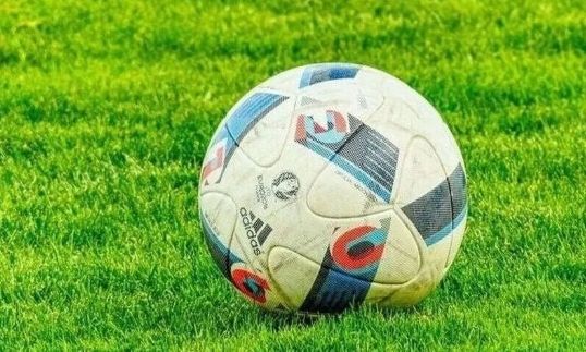 Ντέρμπι στα ευρωπαϊκά πρωταθλήματα και τελικός στο EFL Cup Αγγλίας