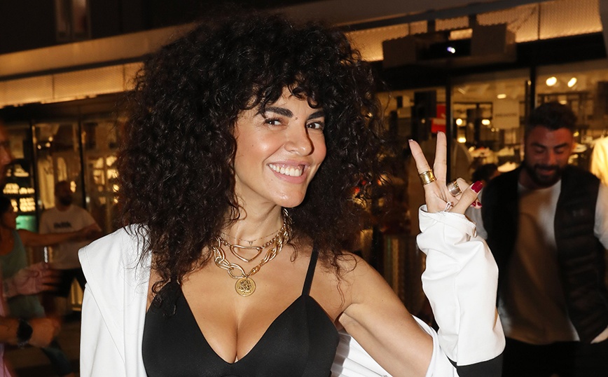 Μαρία Σολωμού: «Δεν χρειάζομαι το ChatGPT - Μιλάω μόνη μου και μου απαντάω»