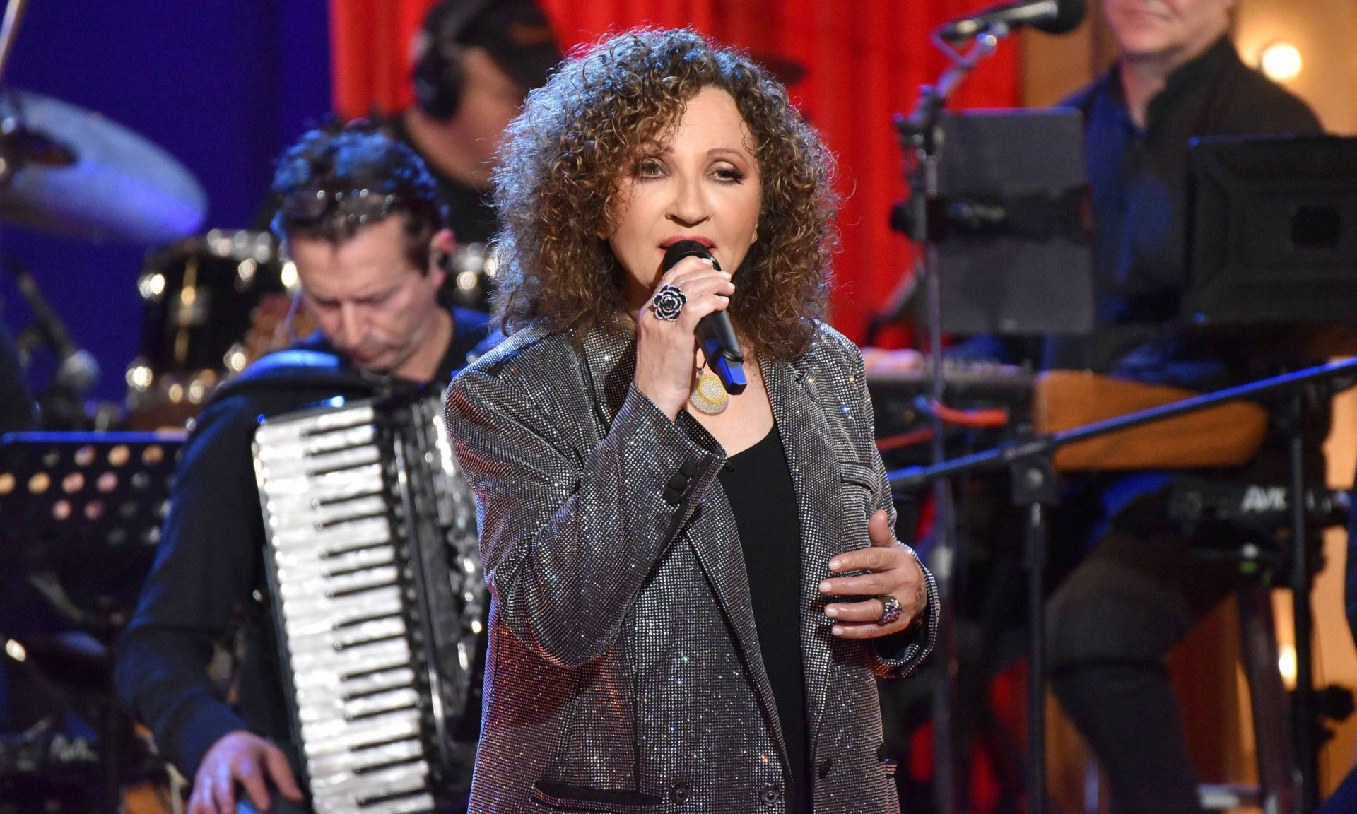 Γλυκερία: Αποσύρεται από συναυλία στη Χαλκιδική απόψε καθώς φοβάται εκτεταμένα επεισόδια!