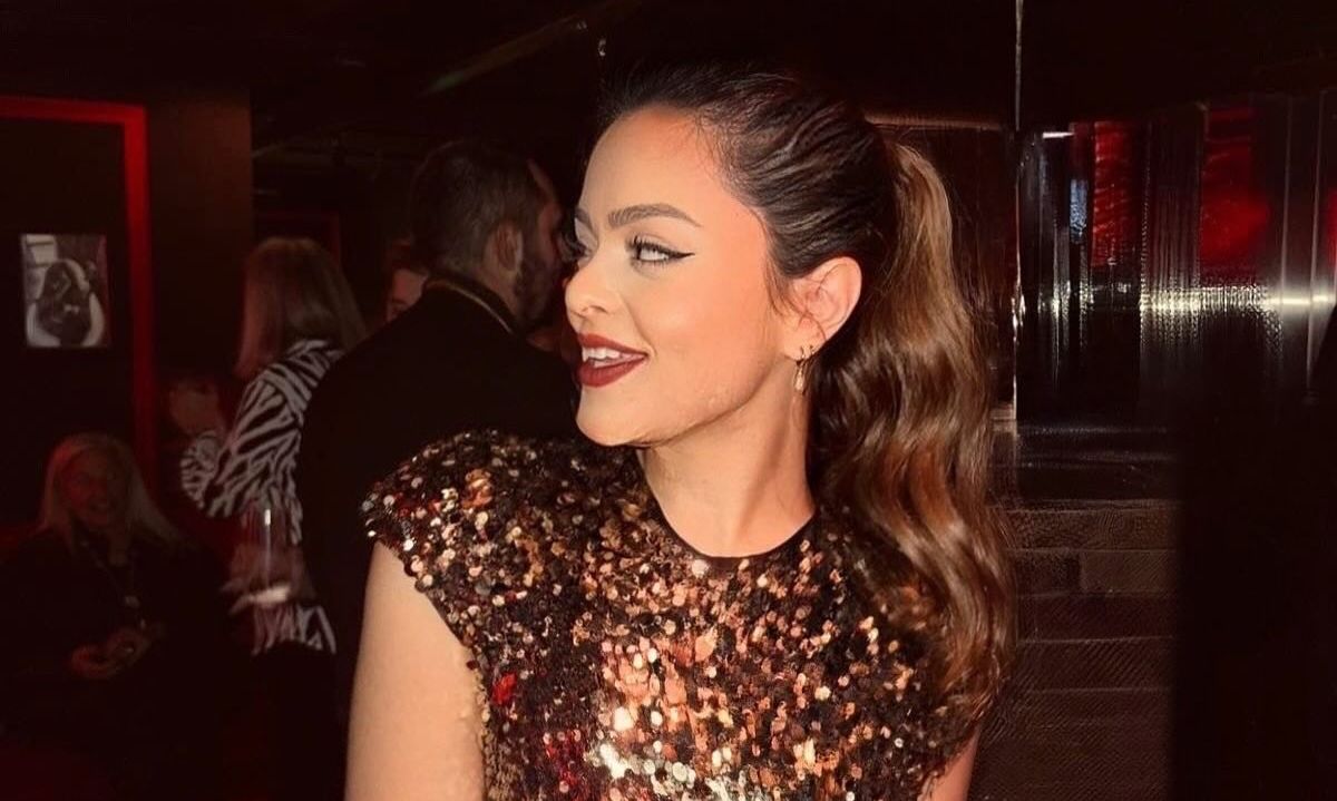 Μαριτίνα Ντενίση: Η παραμυθένια εμφάνιση με couture δημιουργία – Σικάτη σαν τη μαμά της