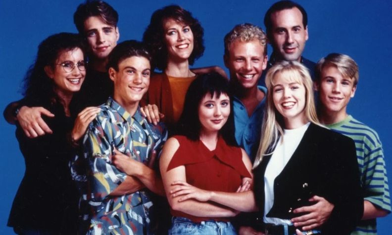 Beverly Hills: Ο σκηνοθέτης απαγόρευε ένα συγκεκριμένο αξεσουάρ από τις σκηνές και ξέρουμε το γιατί