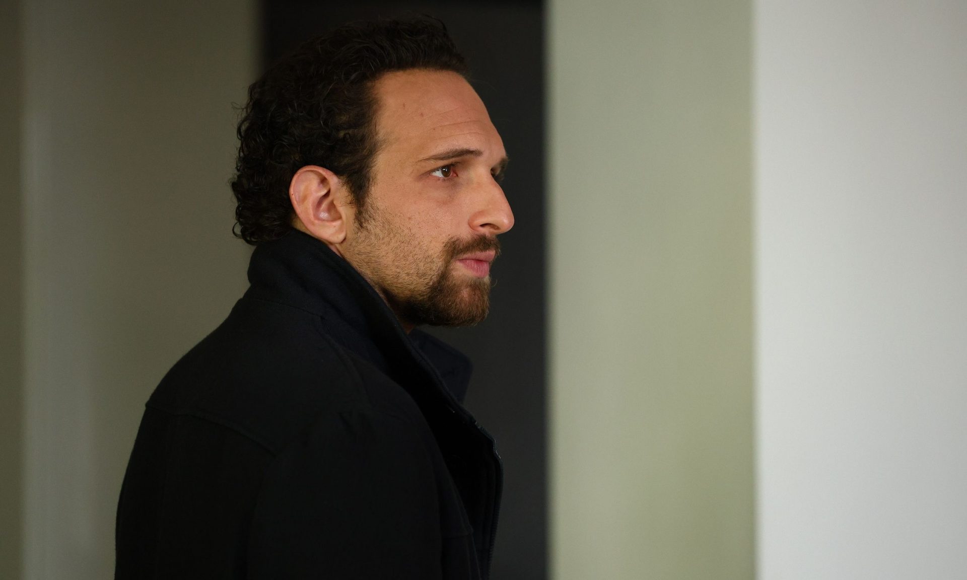 Διάφανη αγάπη: Η Φωτεινή παγιδεύεται απ' τον Καστρινό