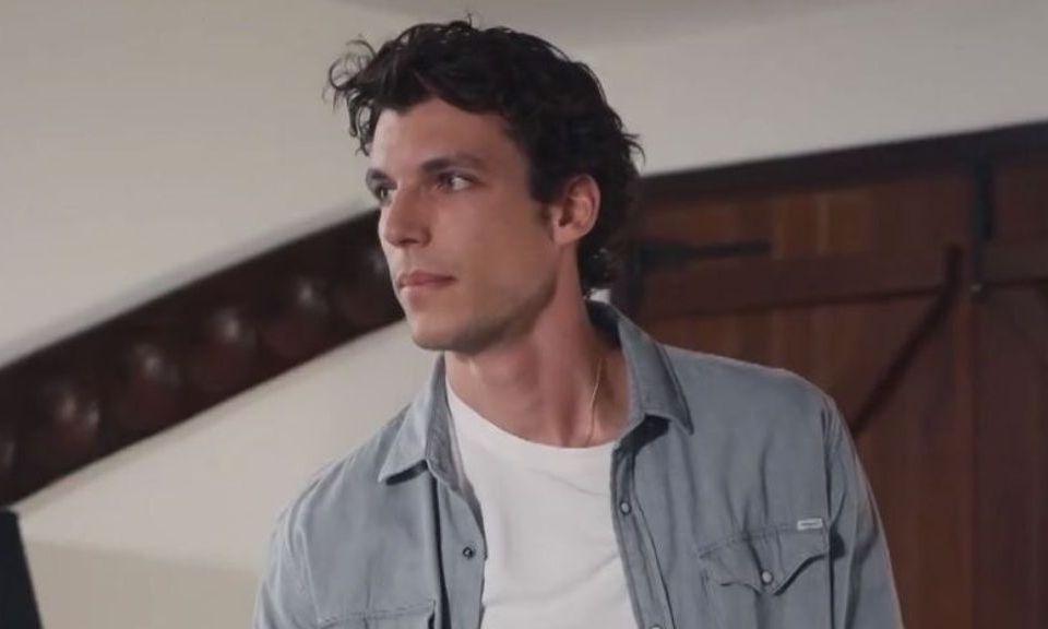 Γη της ελιάς-επεισόδια: Ο Χρήστος φεύγει μόνιμα για Καναδά