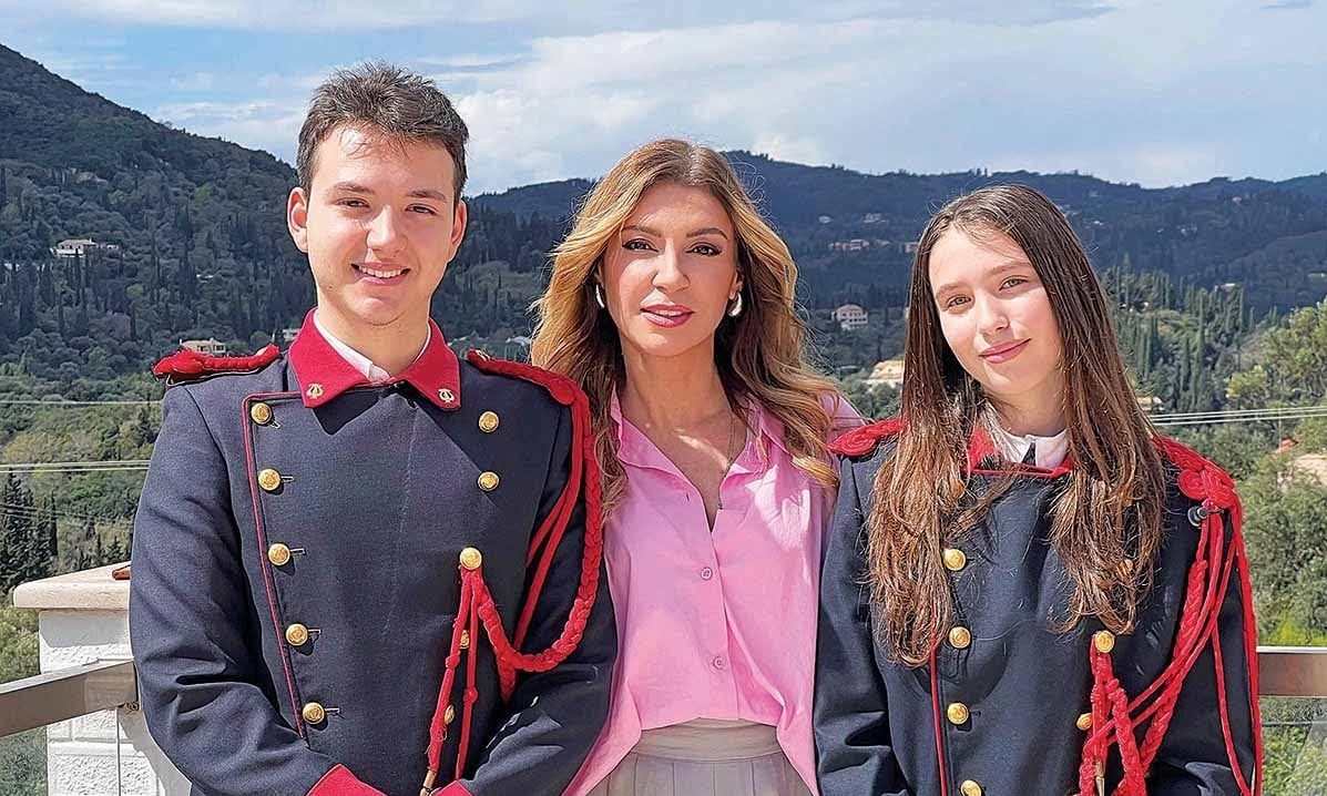 Ινα Ταράντου: Κυριακή του Πάσχα με ταξίδι στην ανοιξιάτικη Κέρκυρα