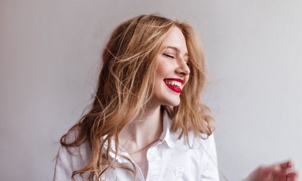 Μακιγιάζ για κάθε μέρα: Tips για φυσικά χείλη και φωτεινό βλέμμα!