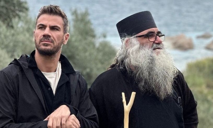 Akis Food Tour: Ο Άκης Πετρετζίκης ταξιδεύει στο Άγιο Όρος