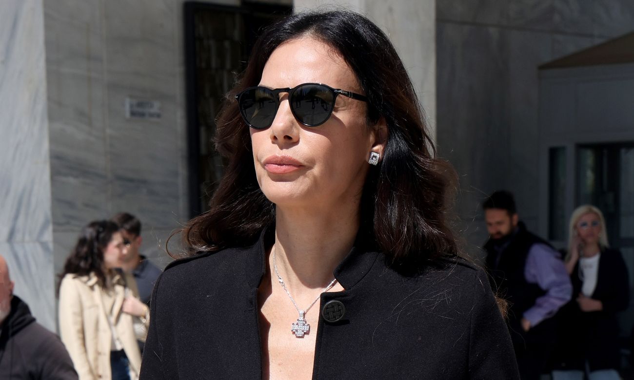 Εύη Βατίδου: Το συγκινητικό μήνυμα της Μεγάλης Παρασκευής – «Η σκέψη τρέχει σε όσους λείπουν…»