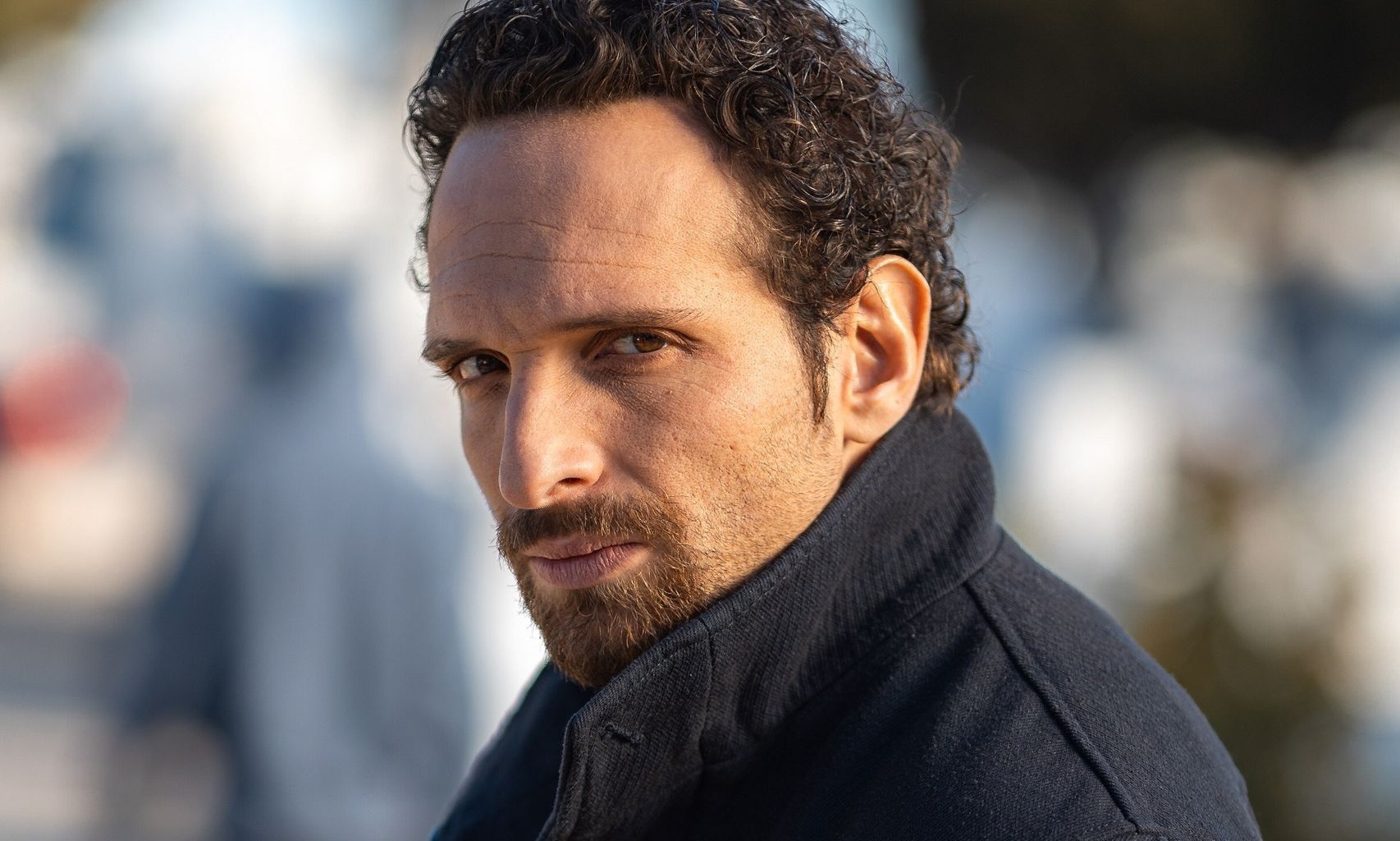 Παπαδοκωνσταντάκης: Πολλές φορές αυτά που σου δίνει ο ρόλος τα κουβαλάς μέσα σου σαν κάτι πολύτιμο