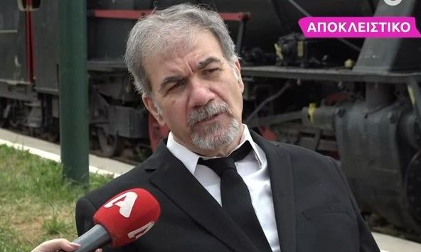 Δημήτρης Σταρόβας: Το άγχος για την επιστροφή του στο θέατρο & η ευγνωμοσύνη για την Άννα του!