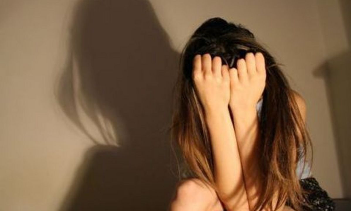 Σκηνές τρόμου για γνωστό ποδοσφαιριστή - Απήγαγαν τη σύζυγο και τον γιο του μπροστά στα μάτια του